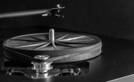 Gramofon Pro-Ject Debut III DC Black