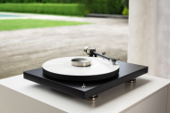 Pro-Ject Debut PRO B + Pick it PRO B - Gramofon se symetrickým výstupem