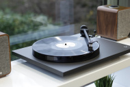 Rega Planar 1 Plus Black matt