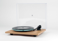 Gramofon Rega Planar 3 Dub s přenoskou Nd3 MM