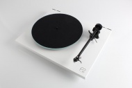 Gramofon Rega Planar 2 High Gloss White